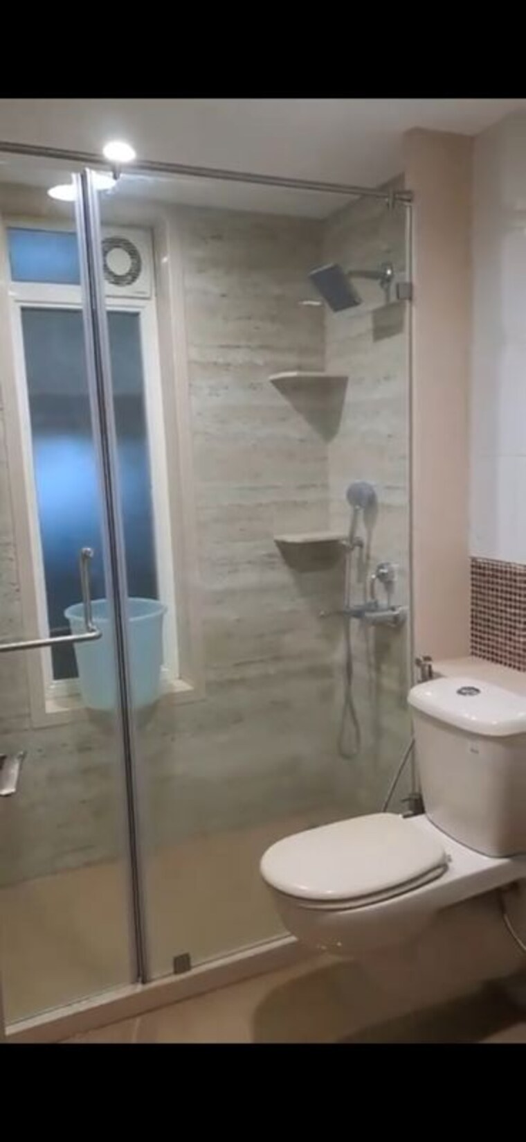 Bathroom, mahindra-eminente 3 Bedroom 2050 Sq.Ft. Apartment In Goregaon West Mumbai 10462259