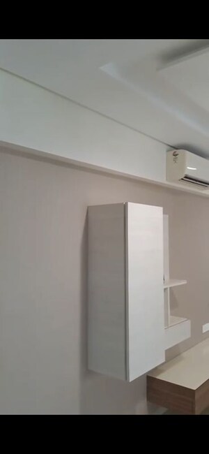  3 BHK Apartment at Mahindra Eminente, Goregaon West – for Rent