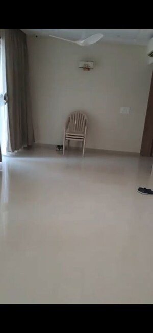 3 BHK Apartment For Rent in Mahindra Eminente, Goregaon West