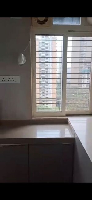 Furnished Amenities in 3 BHK Apartment at Mahindra Eminente, Goregaon West – for Rent