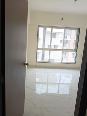 2 BHK Apartment For Rent in Kaveri Heights, Borivali West