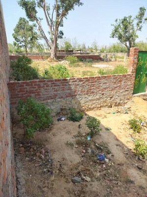  Plot For Sale in Gaughat