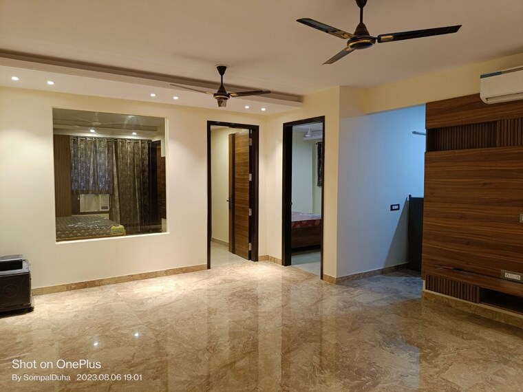 Room, medi city 3 Bedroom 1900 Sq.Ft. Builder Floor In Medi City Gurgaon 10462290