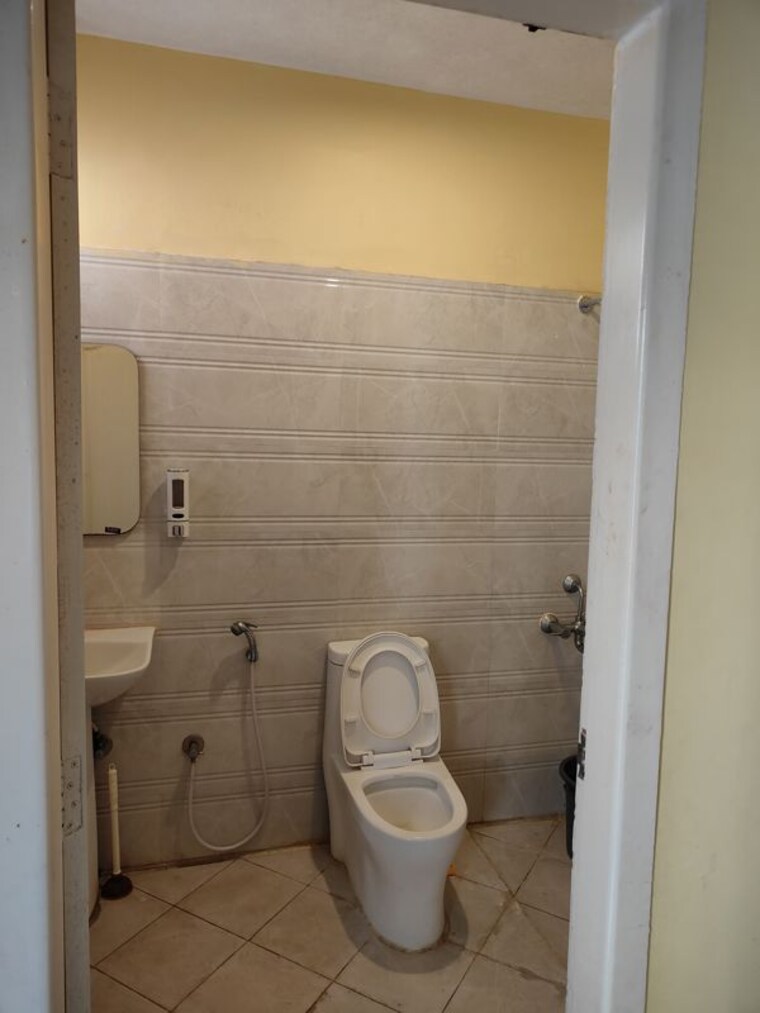Bathroom, the-hamptons 4 Bedroom 2900 Sq.Ft. Villa In Sarjapur Road Bangalore 10462286