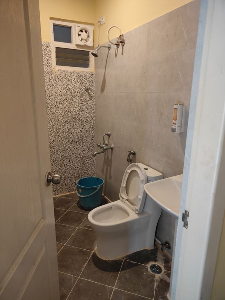 Bathroom, the-hamptons 4 Bedroom 2900 Sq.Ft. Villa In Sarjapur Road Bangalore 10462286