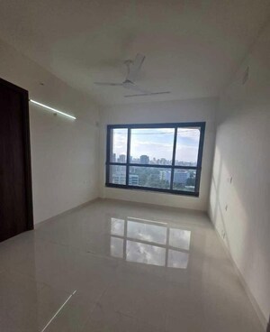 Room in 2 BHK Apartment at Prescon Midtown Bay, Mahim West – for Rent
