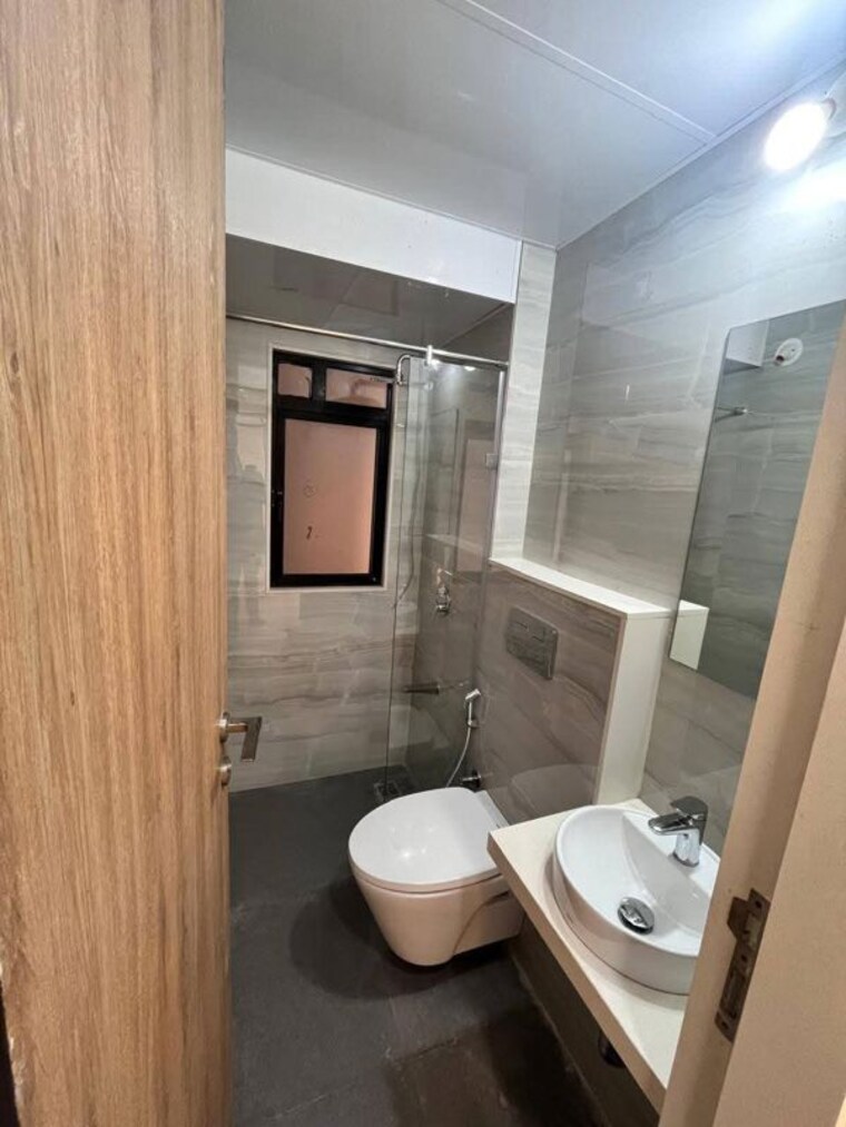 Bathroom, prescon-midtown-bay 2 Bedroom 700 Sq.Ft. Apartment In Mahim West Mumbai 10462313