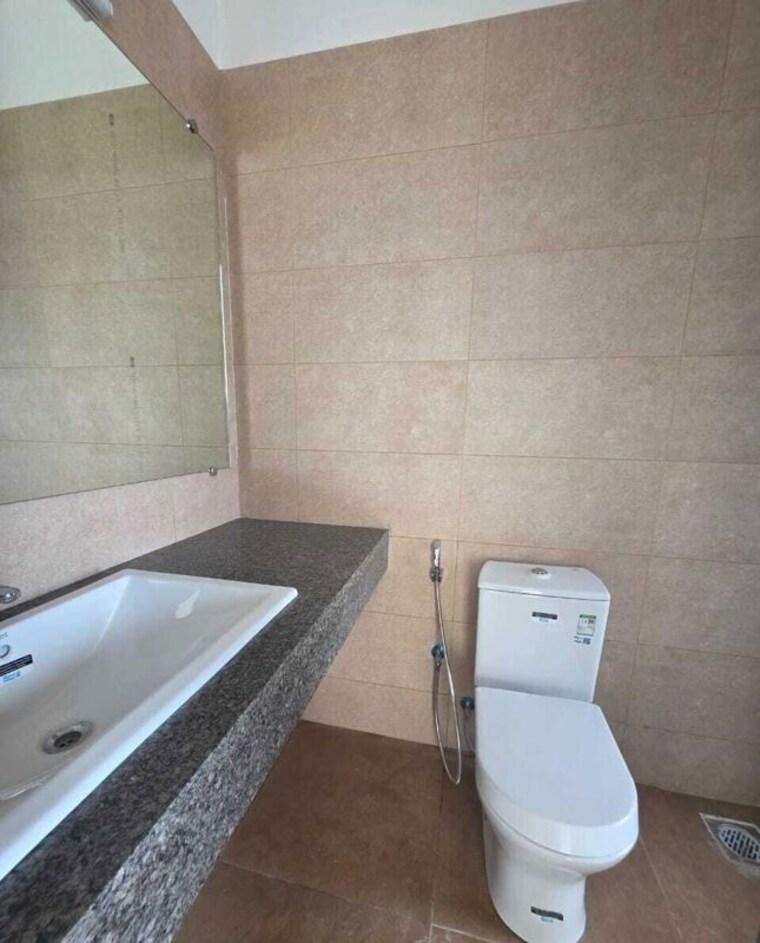 Bathroom, prescon-midtown-bay 2 Bedroom 700 Sq.Ft. Apartment In Mahim West Mumbai 10462313