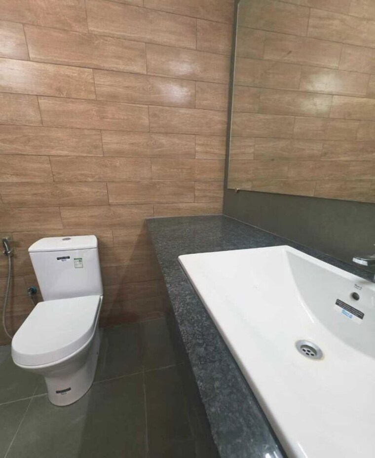 Bathroom, prescon-midtown-bay 2 Bedroom 700 Sq.Ft. Apartment In Mahim West Mumbai 10462313