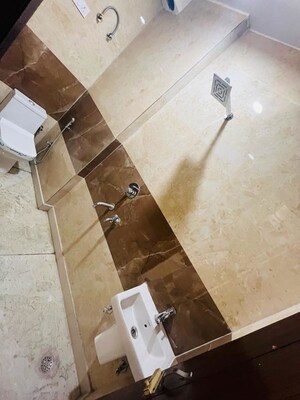 Washroom in 2 BHK Builder Floor at Dwarka Mor – for Rent
