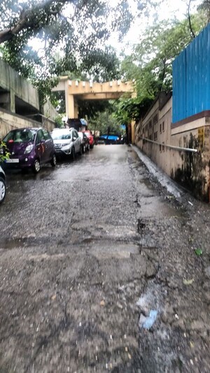 Parking in 1 BHK Apartment at Supernal CHS LTD, Kolshet Road – for Rent