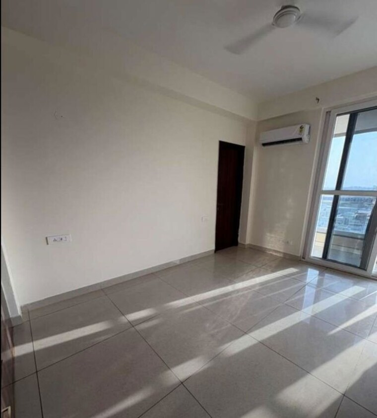 Room, maya-green-lotus-saksham 4 Bedroom 2335 Sq.Ft. Apartment In International Airport Road Zirakpur 10462351