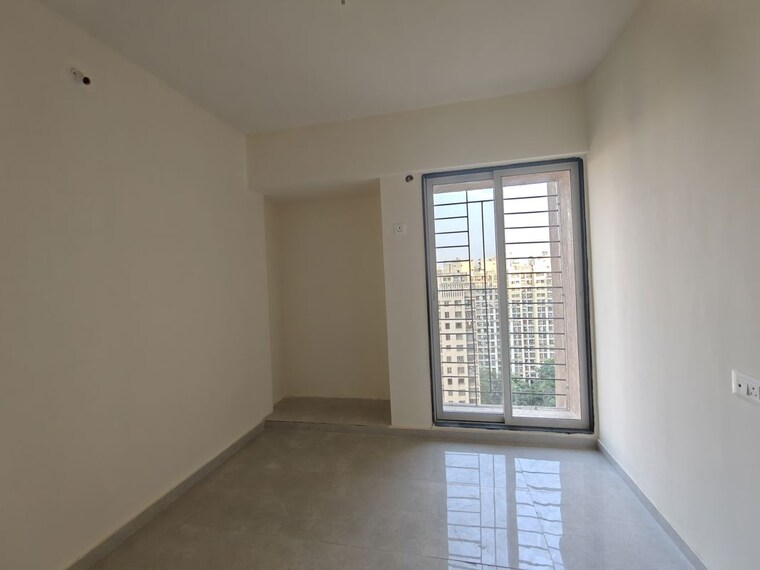 Room, mahavir-kalpavruksha 2 Bedroom 750 Sq.Ft. Apartment In Ghodbunder Road Thane 10460015