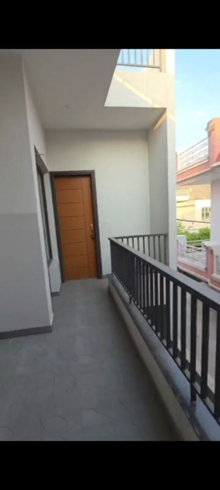 Balcony, lohgarh 6 Bedroom 242 Sq.Yd. Independent House In Lohgarh Zirakpur 10462372