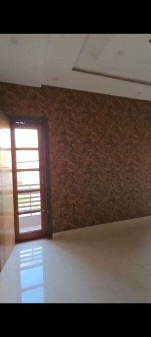 Room in 6 BHK Independent House at Lohgarh – for Sale