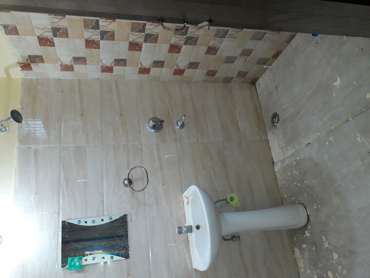 Bathroom, chandigarh-hollywood-heights-1 2 Bedroom 1250 Sq.Ft. Apartment In Lohgarh Zirakpur 10462384