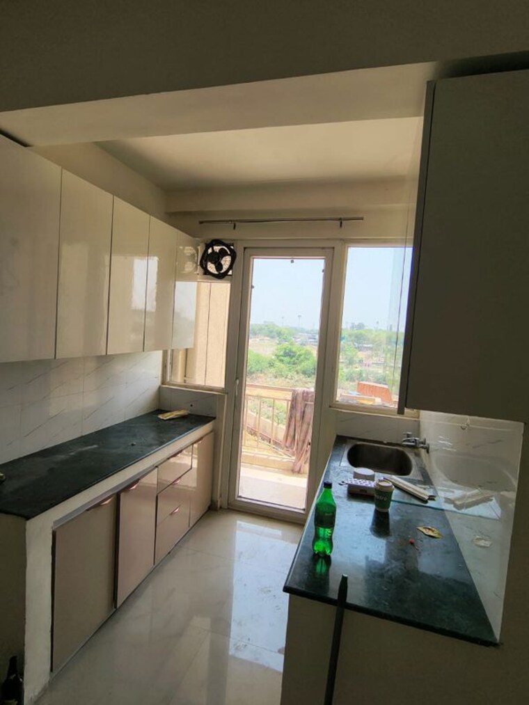 Kitchen, bedarwals-sixty-three-golf-drive 2 Bedroom 1000 Sq.Ft. Apartment In Sector 63 Gurgaon 10462392