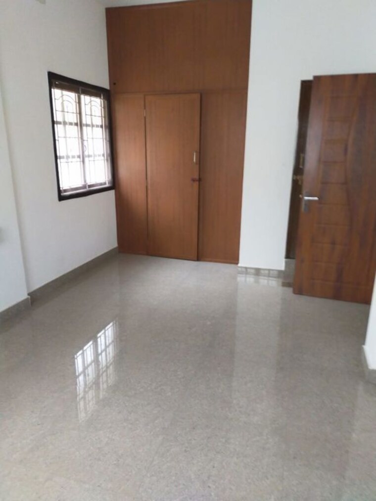 Room, sivananda colony Commercial Office Space 1700 Sq.Ft. In Sivananda Colony Coimbatore 10462388