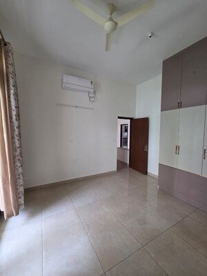 Room in  Villa at Aspen Greens At The Prestige City, Sarjapur Road – for Rent