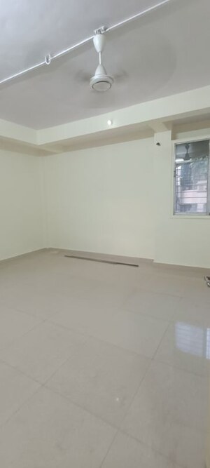 Room in 2 BHK Apartment at Kopar Khairane – for Rent