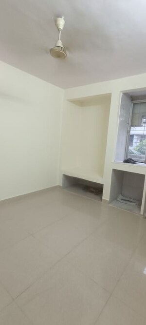 Room in 2 BHK Apartment at Kopar Khairane – for Rent