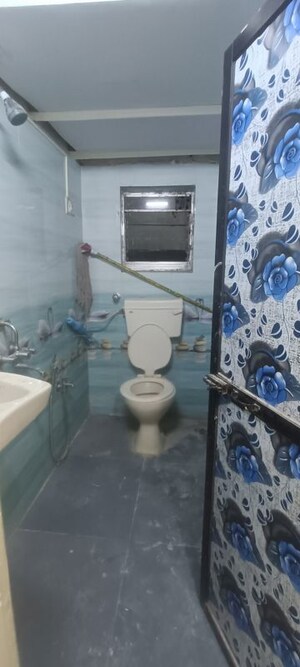 Team Area in 2 BHK Apartment at Kopar Khairane – for Rent