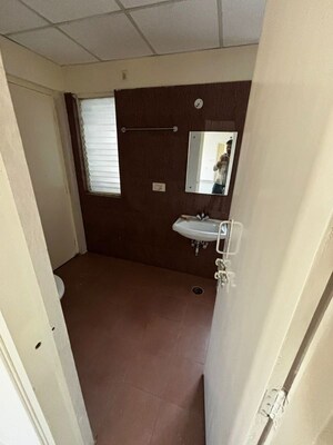 Balcony in 2.5 BHK Apartment at Alaknanda Enclave Apartments, Roberts Lines – for Rent