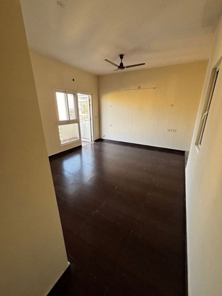Room, alaknanda-enclave-apartments 2.5 Bedroom 1348 Sq.Ft. Apartment In Roberts Lines Lucknow 10462442