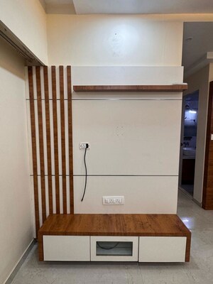 Furnished Amenities in 1.5 BHK Apartment at Dosti Nest, Balkum Pada – for Rent