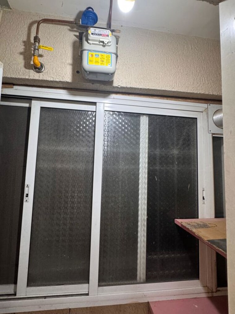 Balcony, dosti-nest 1.5 Bedroom 550 Sq.Ft. Apartment In Balkum Pada Thane 10462432