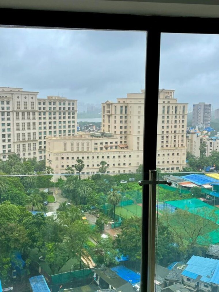 Swimming Pool, kanakia-silicon-valley 4 Bedroom 2004 Sq.Ft. Apartment In Powai Mumbai 10462447