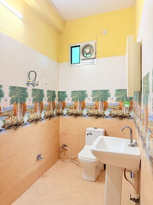 Team Area in 2 BHK Independent House at Nijampur Malhaur – for Rent