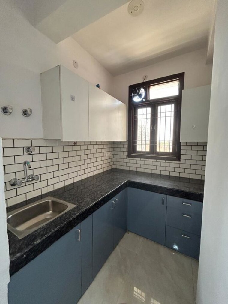 Kitchen, saket 1 Bedroom 350 Sq.Ft. Builder Floor In Saket Delhi 10462510