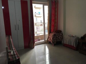 Hall in 3 BHK Apartment at Sam Palm Olympia, Sector 16c Greater Noida – for Rent