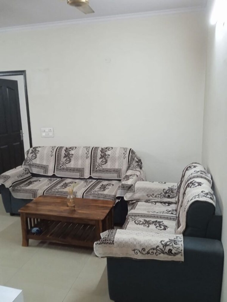 Living Room, jm-florance 2 Bedroom 950 Sq.Ft. Apartment In Tech Zone 4 Greater Noida Greater Noida 10462527