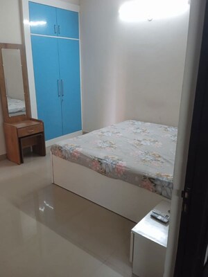 Bedroom in 2 BHK Apartment at JM Florance, Tech Zone 4 Greater Noida – for Rent