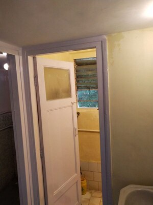  1 RK Apartment at Bandra West – for Rent