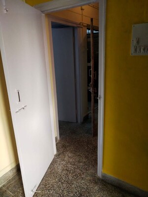  1 RK Apartment at Bandra West – for Rent