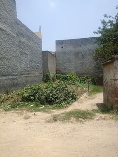 Plot For Sale in Gayatri Enclave Govindpuram