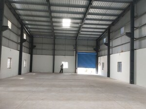 Team Area in  Warehouse at Gn Mills – for Rent