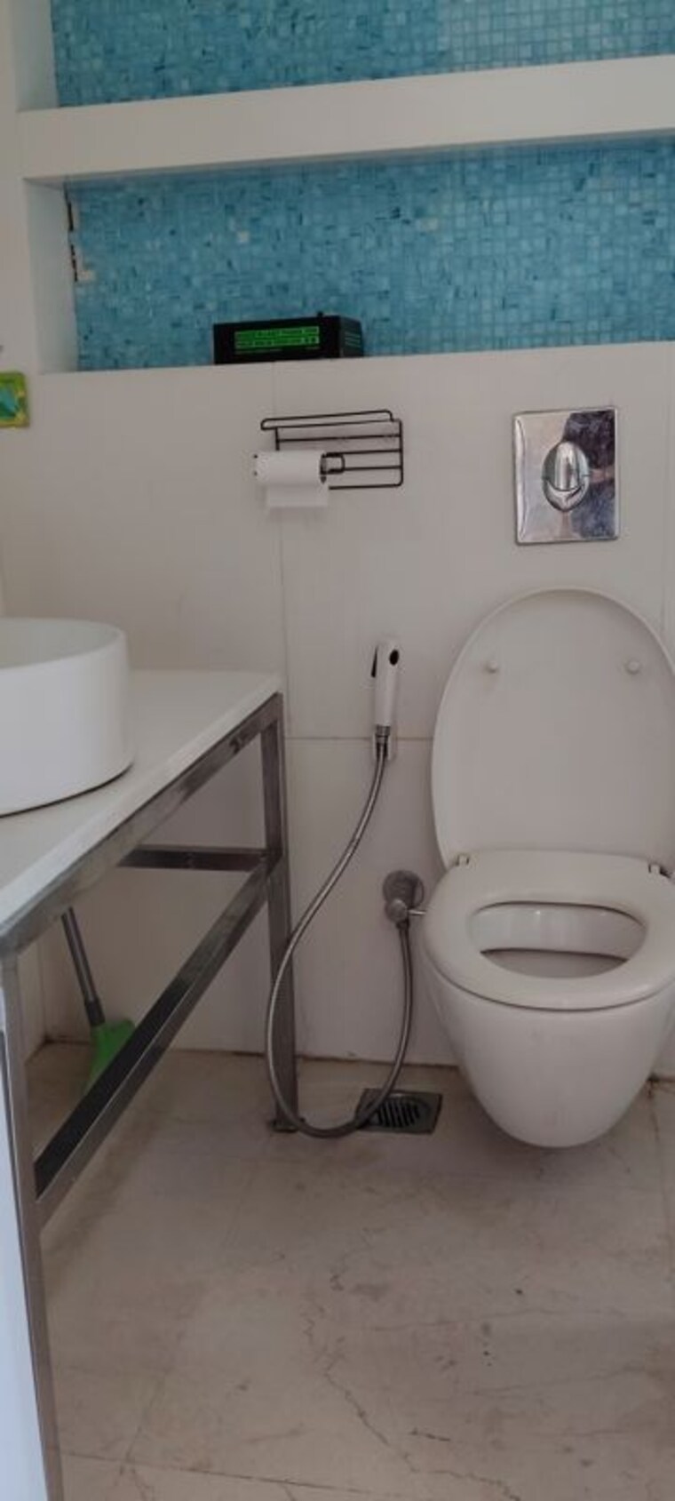Bathroom, lodha-fiorenza 2.5 Bedroom 875 Sq.Ft. Apartment In Goregaon East Mumbai 10462568