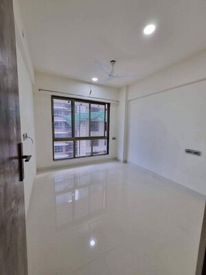 Room in 2 BHK Apartment at Prescon Midtown Bay, Mahim West – for Rent