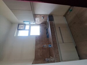 Furnished Amenities in Studio Apartment at Sandwoods Spangle Condos, Ghazipur – for Rent