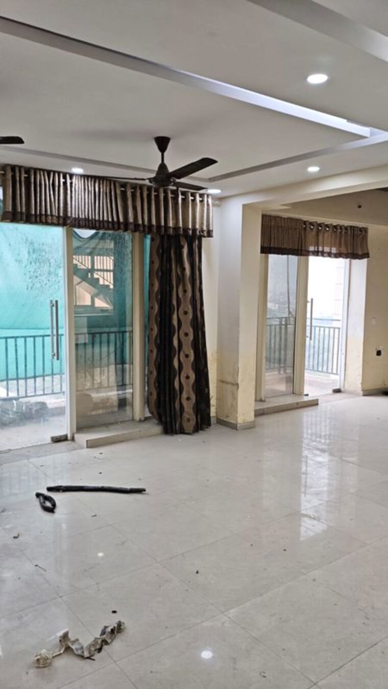 Room, bptp-discovery-park 3 Bedroom 1572 Sq.Ft. Apartment In Sector 80 Faridabad 10462584