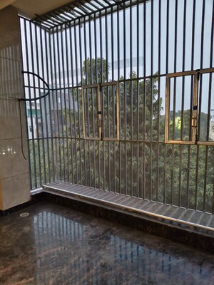 Balcony in 3 BHK Builder Floor at Naraina – for Rent