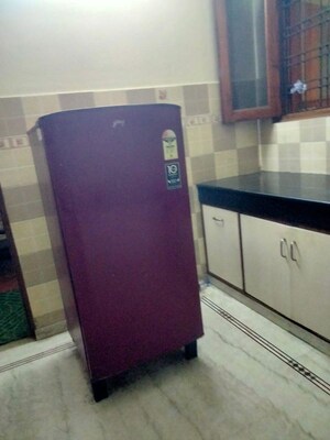 Furnished Amenities in 2 BHK Villa at Sector 23 – for Rent