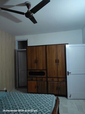 Furnished Amenities in 6+ BHK Villa at RWA Apartments Sector 15, Sector 15 – for Rent