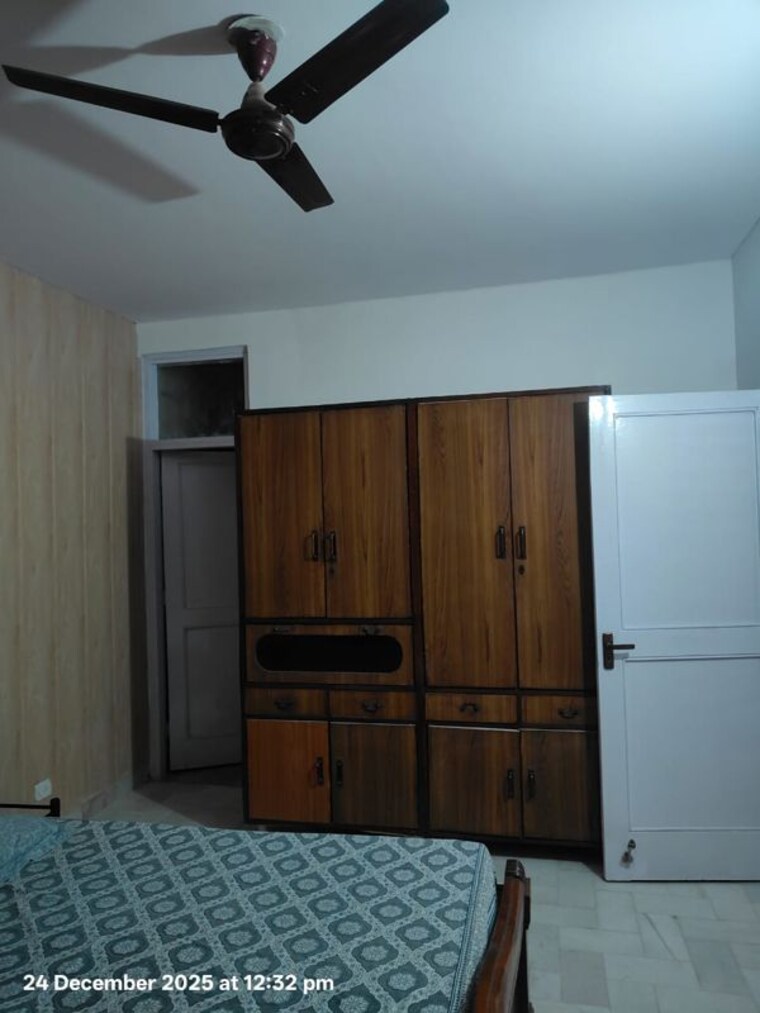 undefined, rwa-apartments-sector-15 6+ Bedroom 200 Sq.Mt. Villa In Sector 15 Noida 10462609
