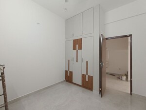 Room in 3 BHK Builder Floor at Harlur – for Rent