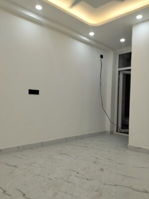 Room in 3 BHK Builder Floor at Khirki Extension – for Sale